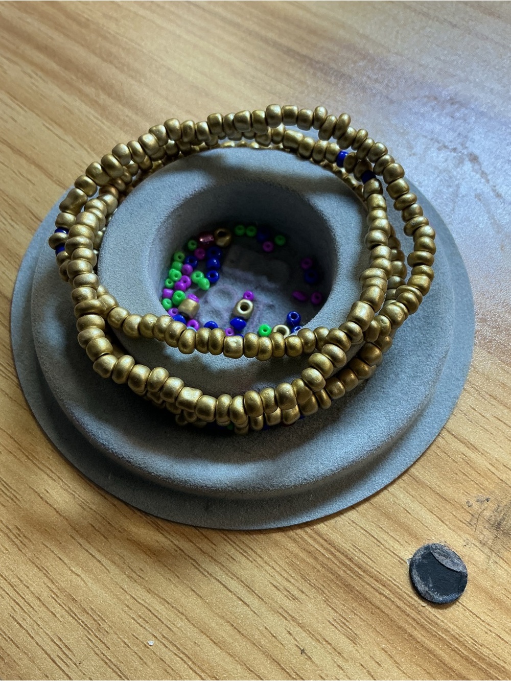 Handmade Gold Seed Bead Stretch Bracelet with Multicolor Accents - Picture 5 of 7